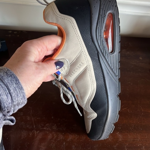 Skechers Men’s Utility Sneaker 10.5 - Picture 2 of 11